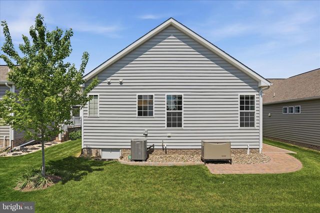 104 POPPY DR, White Post, VA 22663