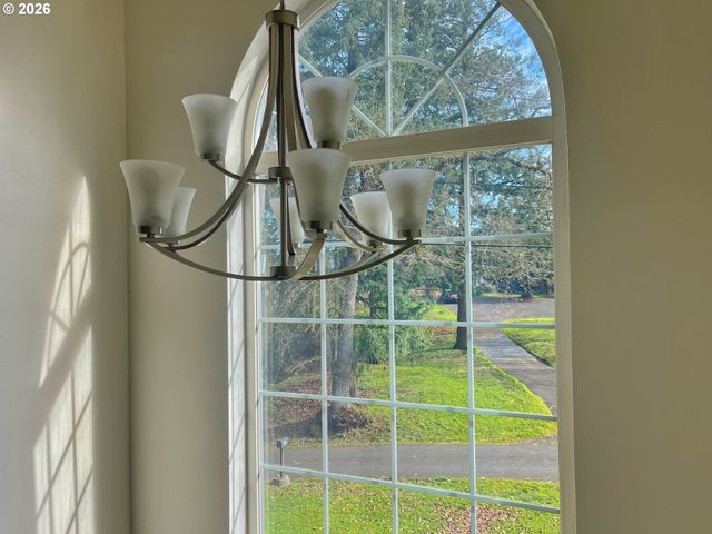 455 GREY CLIFFS Dr, St Helens, OR 97051