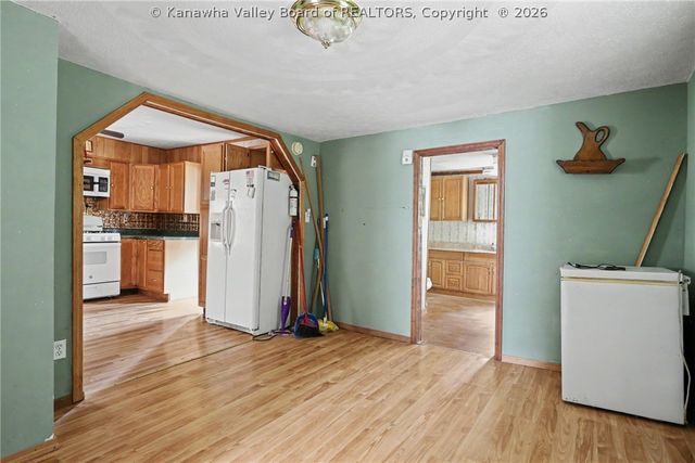 11 Birch Hollow Road, Barboursville, WV 25504