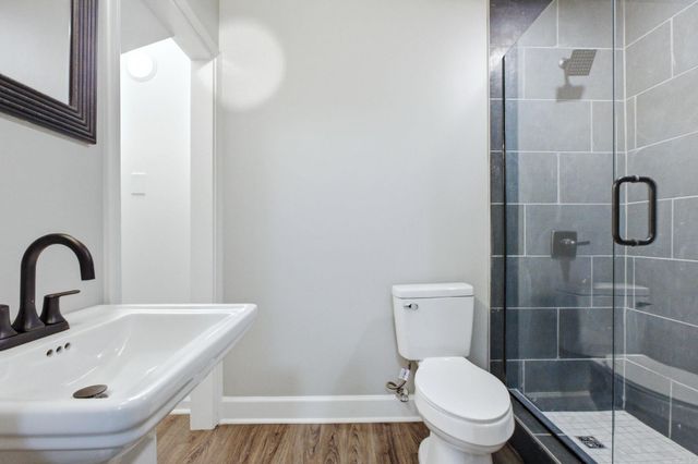 2001 Sawgrass Drive, Little Rock, AR 72212