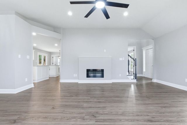 2001 Sawgrass Drive, Little Rock, AR 72212