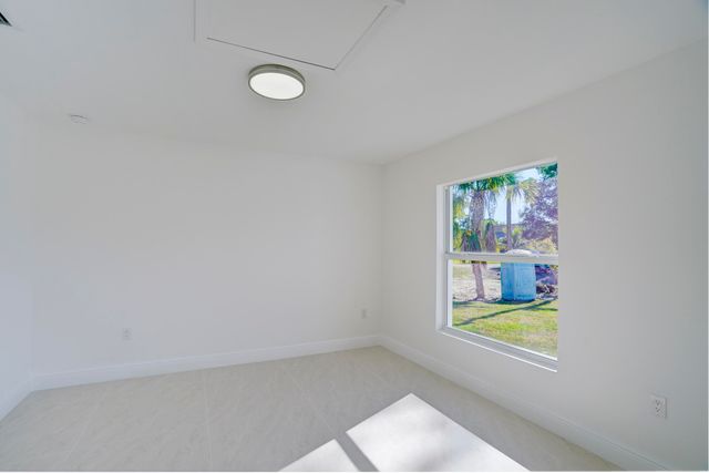 13875 63rd Lane N, The Acreage, FL 33470
