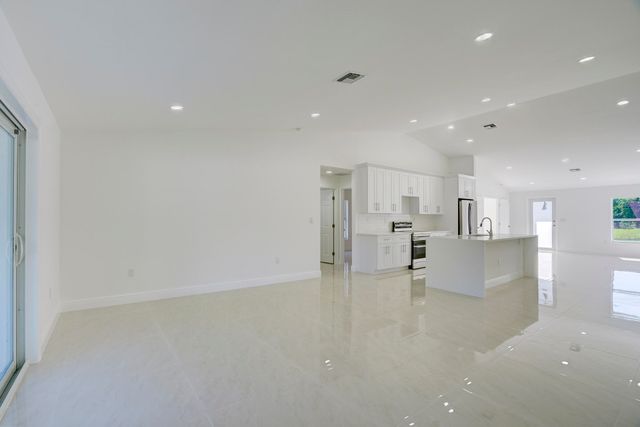 13875 63rd Lane N, The Acreage, FL 33470