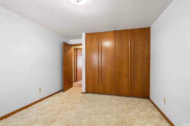 3611 Deer Cove, Fort Wayne, IN 46815