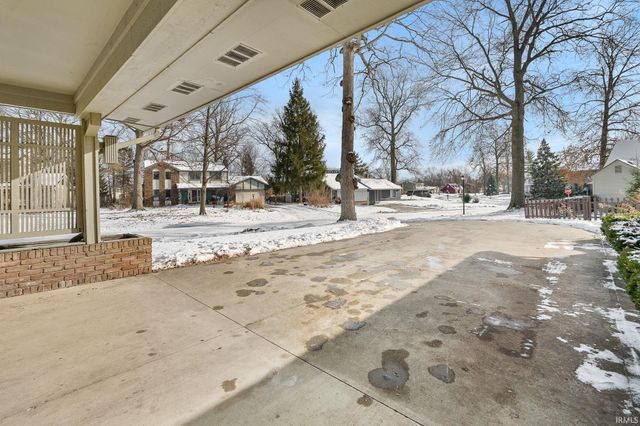 3611 Deer Cove, Fort Wayne, IN 46815