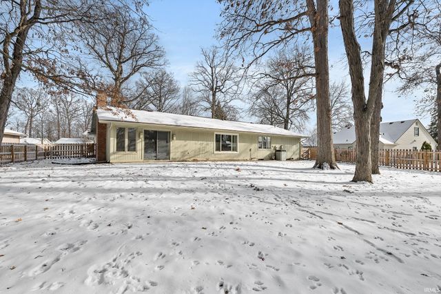 3611 Deer Cove, Fort Wayne, IN 46815