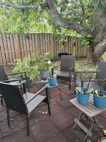 2934 NW 73rd Avenue, Fort Lauderdale, FL 33313