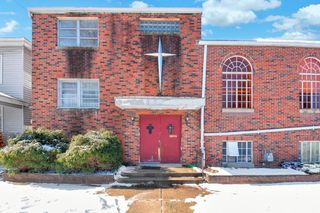 437 E Warren Street, Bucyrus, OH 44820