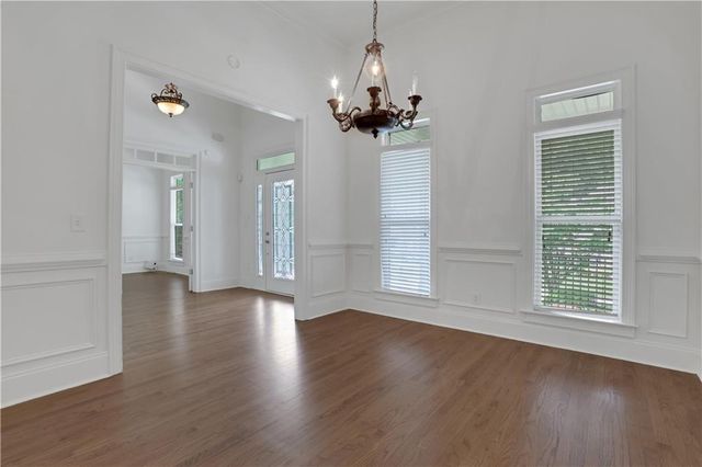 910 Windsor Creek Drive, Grayson, GA 30017