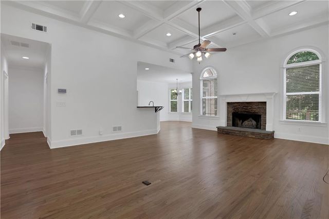 910 Windsor Creek Drive, Grayson, GA 30017