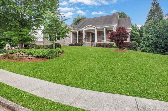 910 Windsor Creek Drive, Grayson, GA 30017