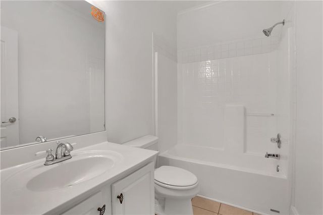 910 Windsor Creek Drive, Grayson, GA 30017