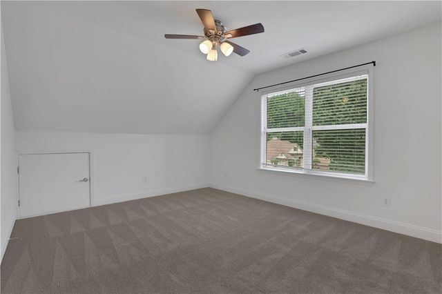 910 Windsor Creek Drive, Grayson, GA 30017