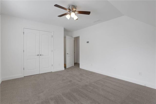 910 Windsor Creek Drive, Grayson, GA 30017