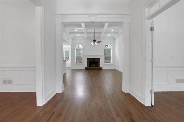 910 Windsor Creek Drive, Grayson, GA 30017