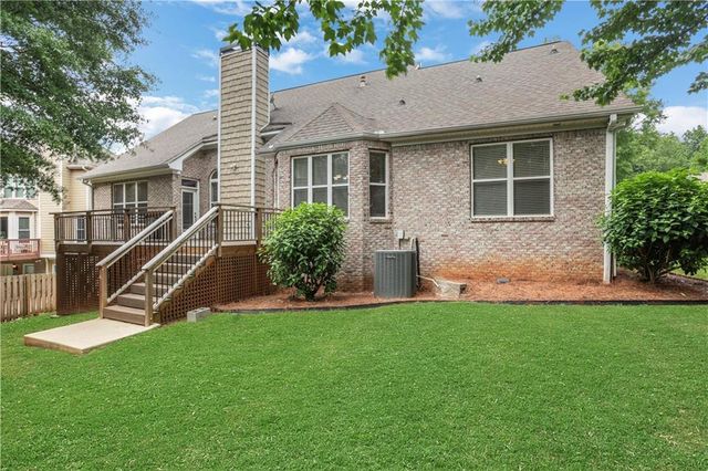 910 Windsor Creek Drive, Grayson, GA 30017
