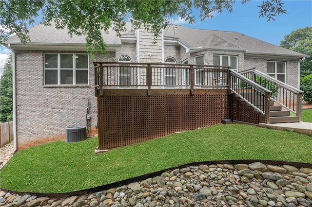 910 Windsor Creek Drive, Grayson, GA 30017