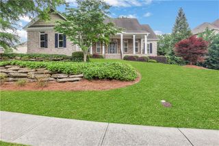 910 Windsor Creek Drive, Grayson, GA 30017