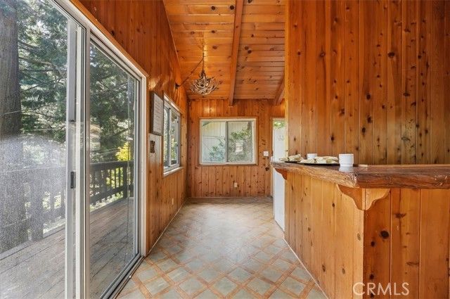 768 Deer, Crestline, CA 92325