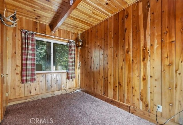 768 Deer, Crestline, CA 92325
