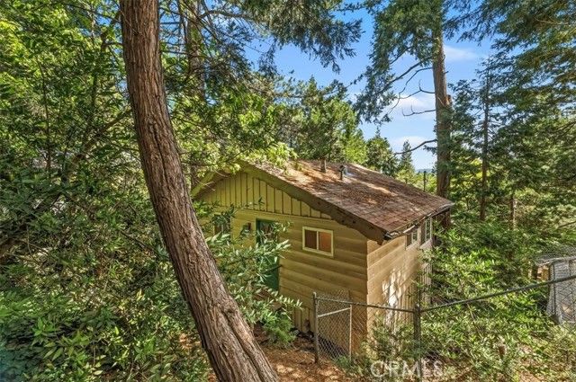 768 Deer, Crestline, CA 92325