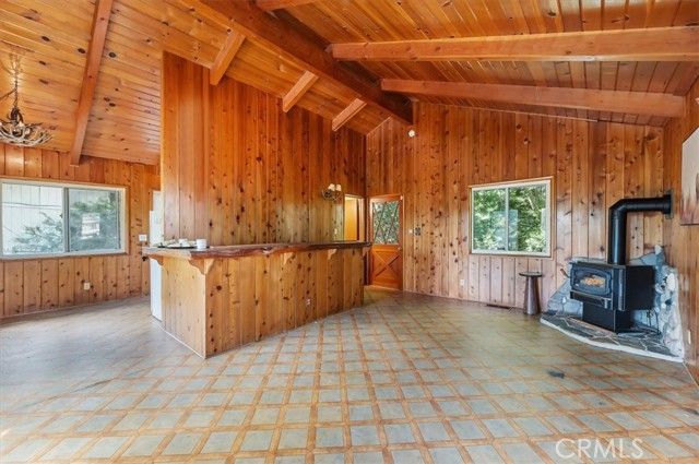 768 Deer, Crestline, CA 92325