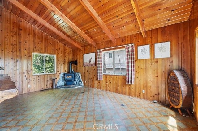 768 Deer, Crestline, CA 92325