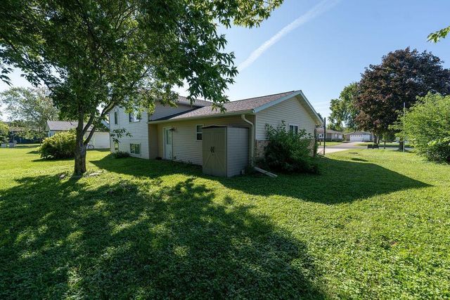 131 Circle Drive, Saint Charles, MN 55972