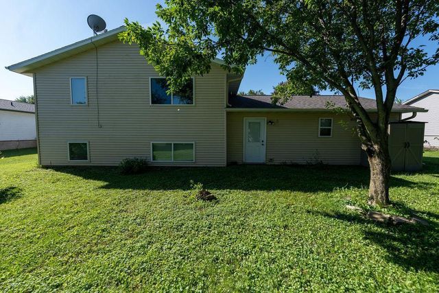 131 Circle Drive, Saint Charles, MN 55972