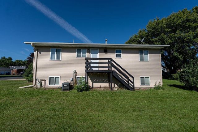 131 Circle Drive, Saint Charles, MN 55972