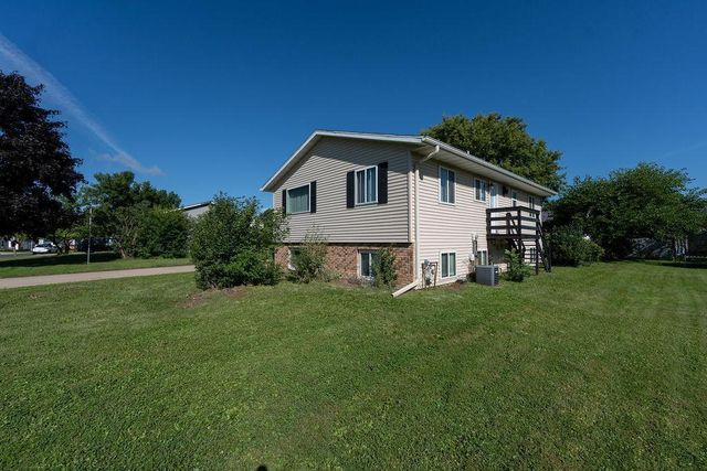 131 Circle Drive, Saint Charles, MN 55972