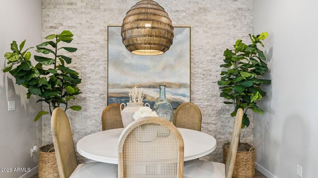 2549 W Satinwood Drive, Phoenix, AZ 85045