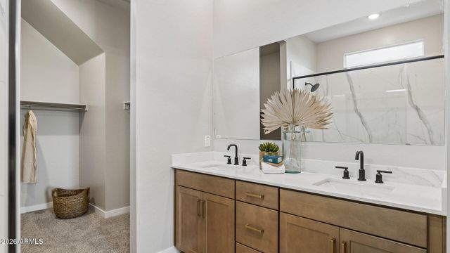 2549 W Satinwood Drive, Phoenix, AZ 85045