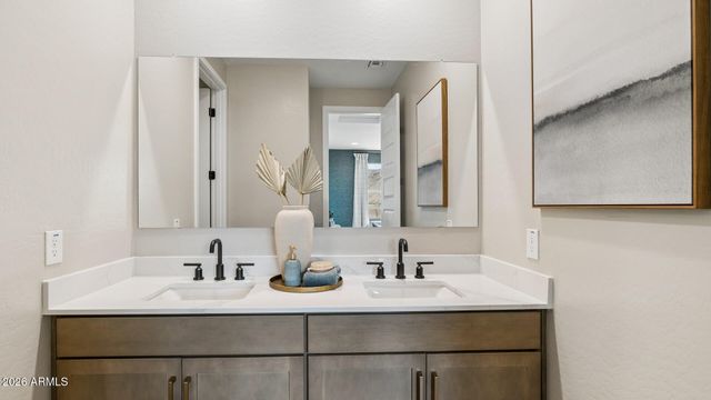 2549 W Satinwood Drive, Phoenix, AZ 85045