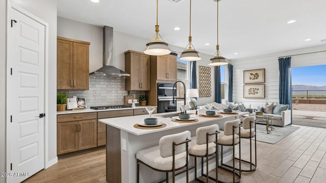 2549 W Satinwood Drive, Phoenix, AZ 85045