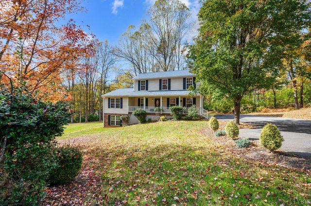 224 Dove Court, Lynchburg, VA 24501