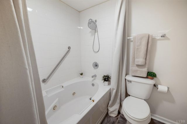 224 Dove Court, Lynchburg, VA 24501