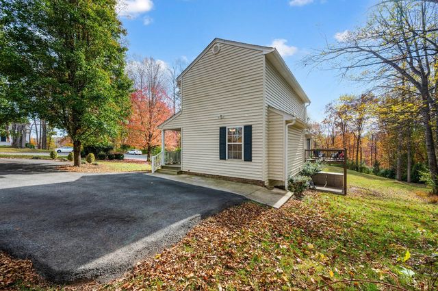 224 Dove Court, Lynchburg, VA 24501