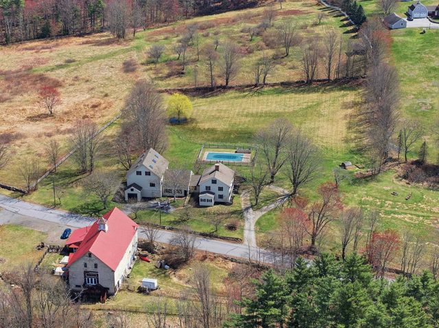 5 Old Manchester Road, Amherst, NH 03031