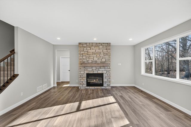 775 Rosebud Lane, Delano, MN 55328