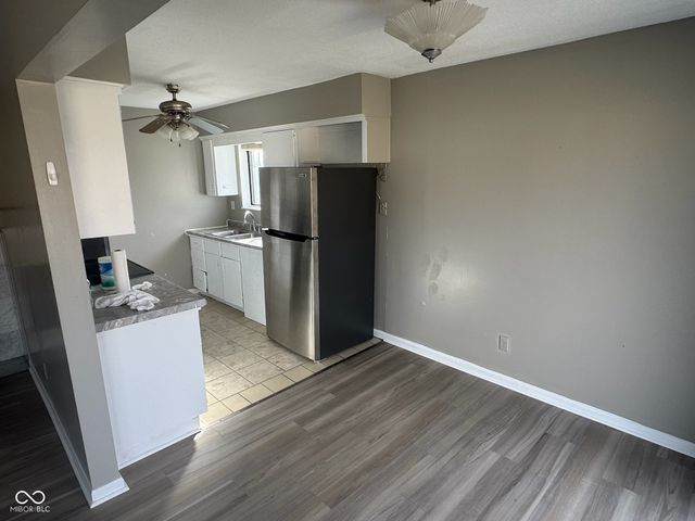 8421 Del Prado Court, Indianapolis, IN 46227