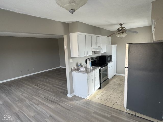 8421 Del Prado Court, Indianapolis, IN 46227