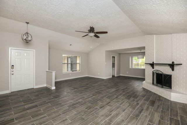 4403 Pawnee Street, Baytown, TX 77521