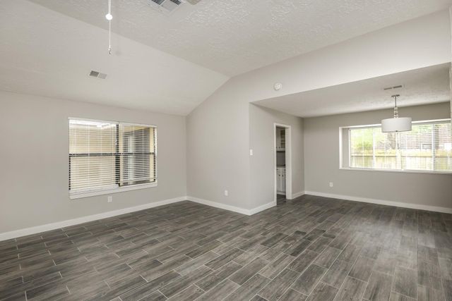 4403 Pawnee Street, Baytown, TX 77521