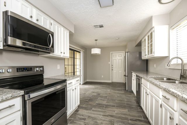 4403 Pawnee Street, Baytown, TX 77521