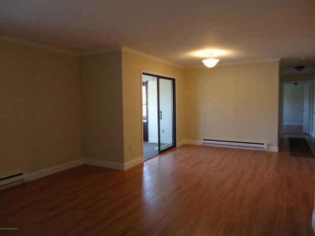142 Cross Slope Court F, Manalapan, NJ 07726