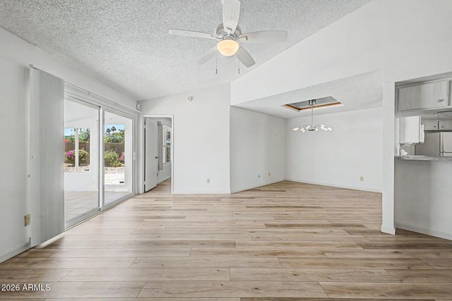 4649 E CHEYENNE Drive, Phoenix, AZ 85044