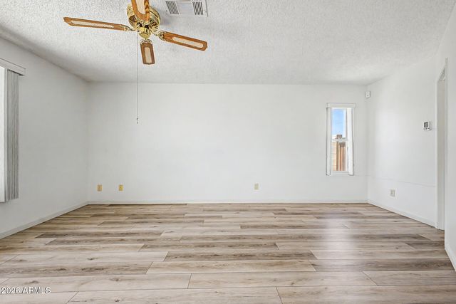 4649 E CHEYENNE Drive, Phoenix, AZ 85044
