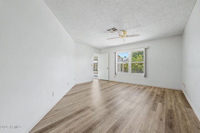 4649 E CHEYENNE Drive, Phoenix, AZ 85044