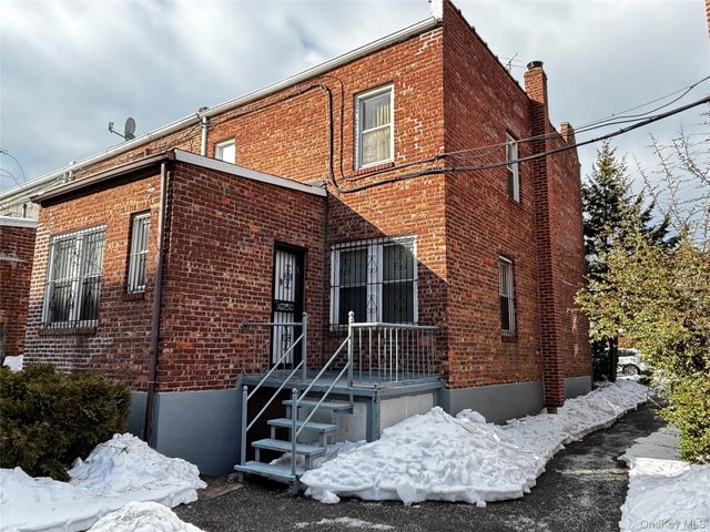 85-32 68th Avenue, Rego Park, NY 11374